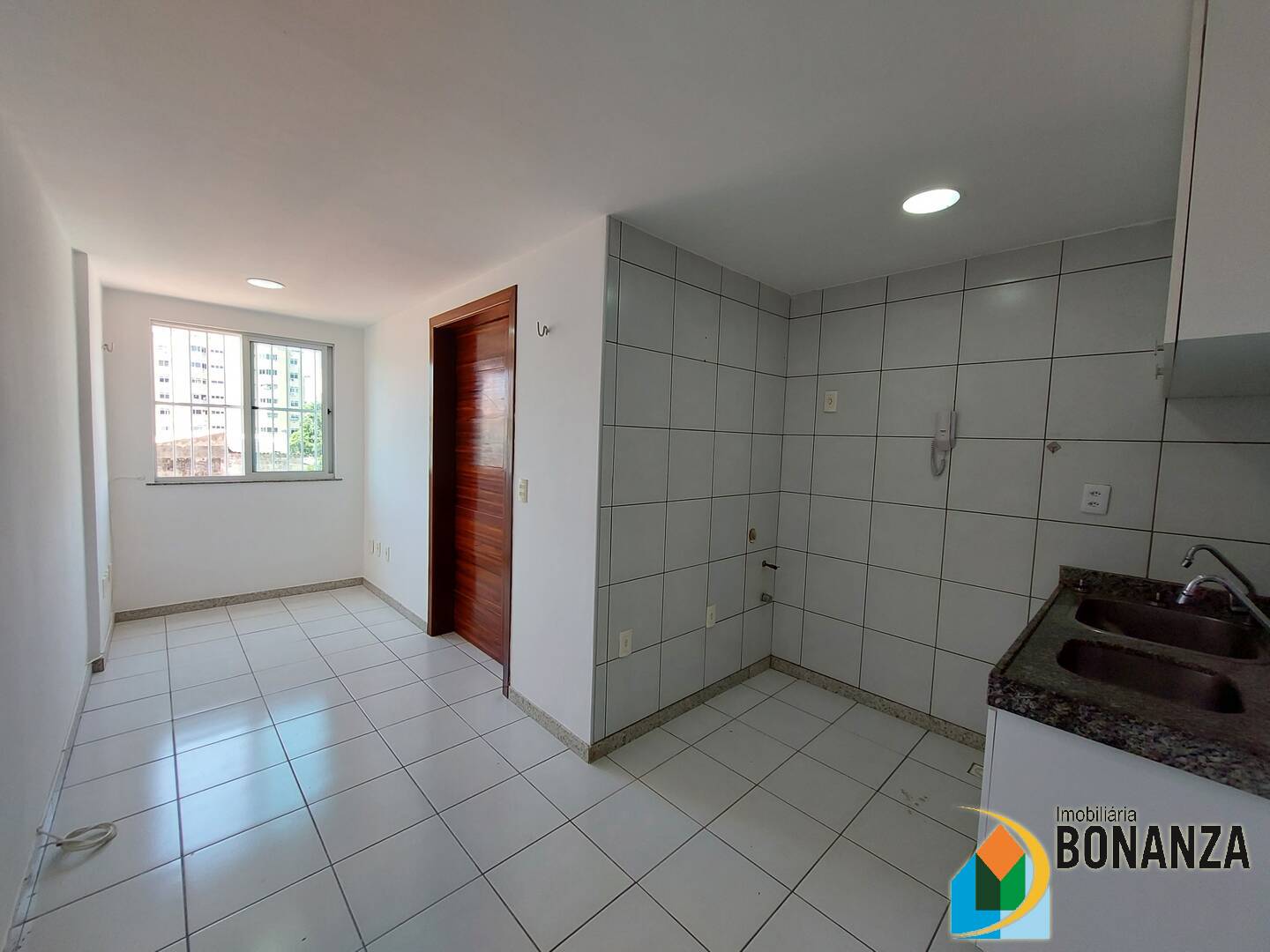 Apartamento para alugar com 1 quarto, 38m² - Foto 2