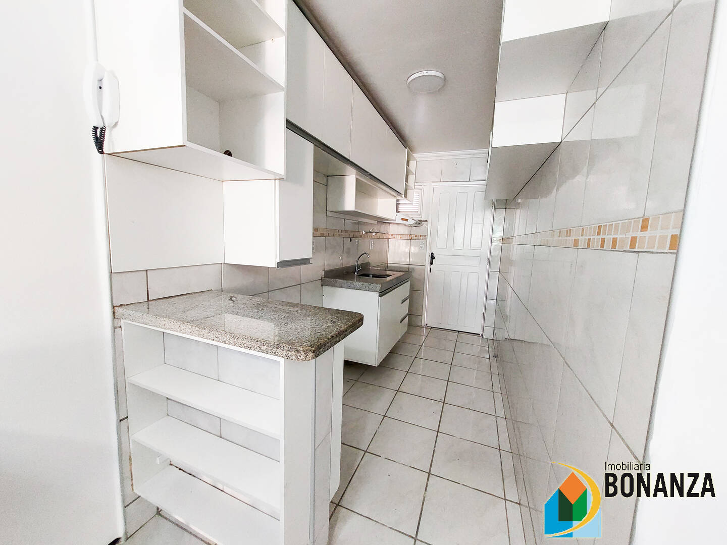 Casa para alugar com 3 quartos, 150m² - Foto 5